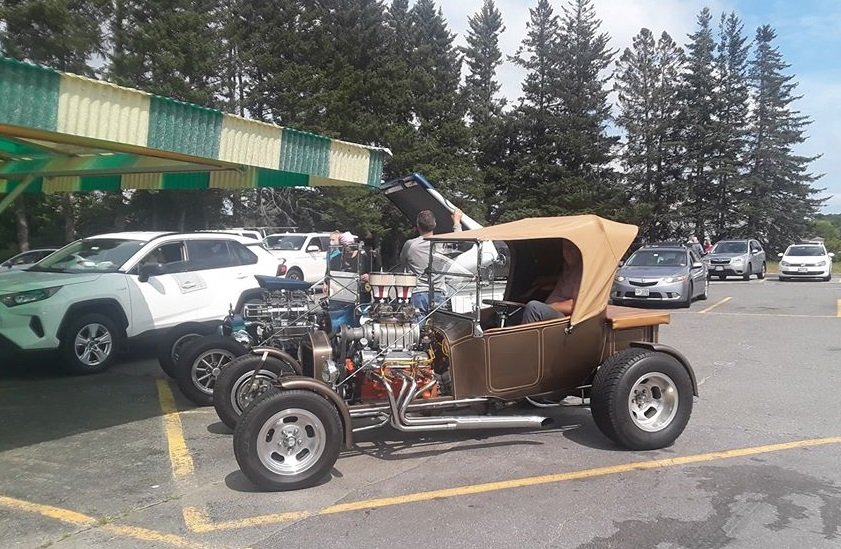 Lobstas cruise.jpg