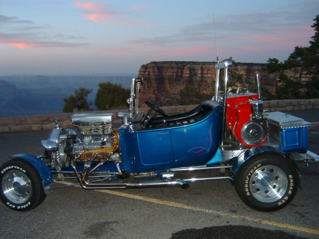 Simo's car.jpg