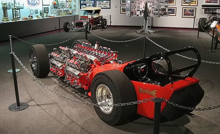 Ivo showboat2.jpg